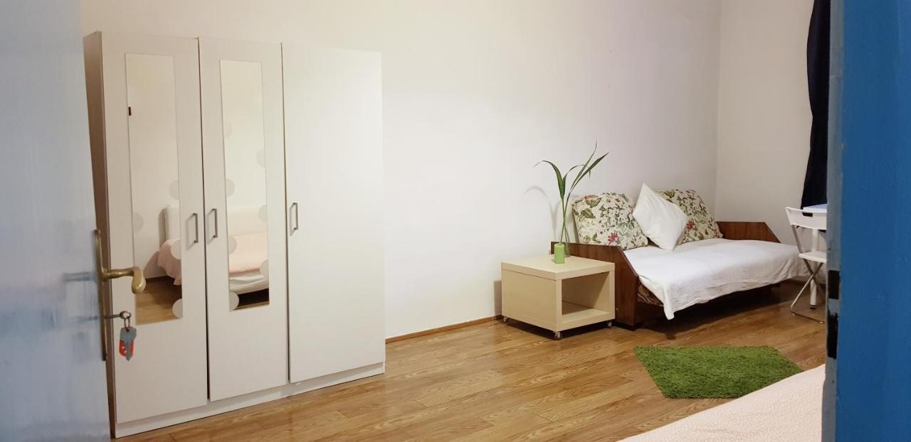 Cozy & Fun Rooms Wojewodzka, Chopina, Damrota คาโตวีตเซ ภายนอก รูปภาพ